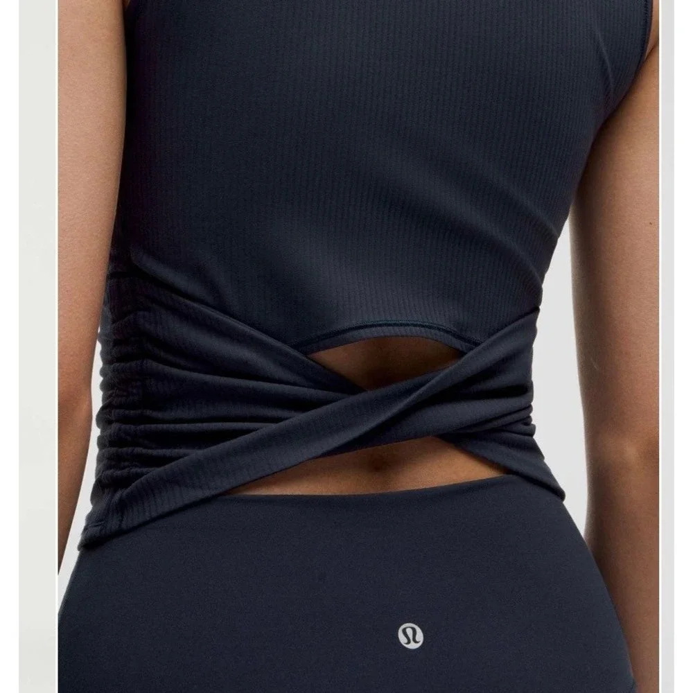Lululemon All it takes Back-twist ribbed‎ Tank Top Black Women